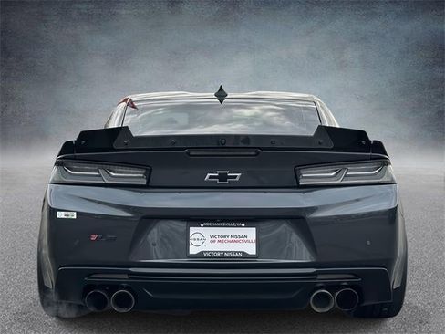 Used 2018 Chevrolet Camaro LT image 3