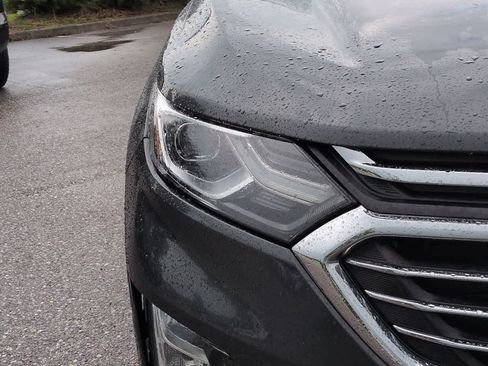 Used 2018 Chevrolet Equinox Premier AWD/4WD image 10