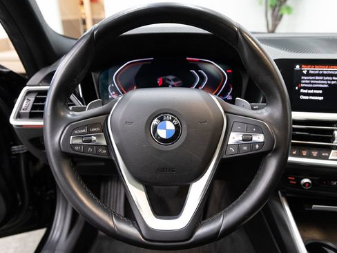 Used 2019 BMW 330i Sedan w/ Convenience Package RWD image 16