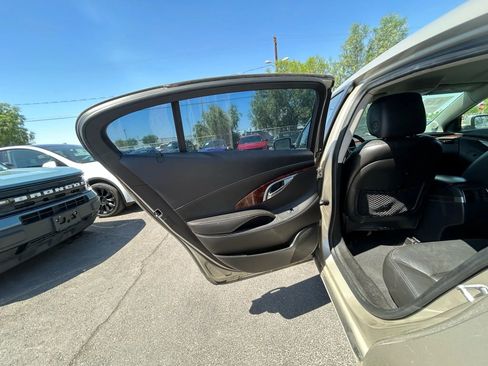 Used 2013 Buick LaCrosse Leather image 9