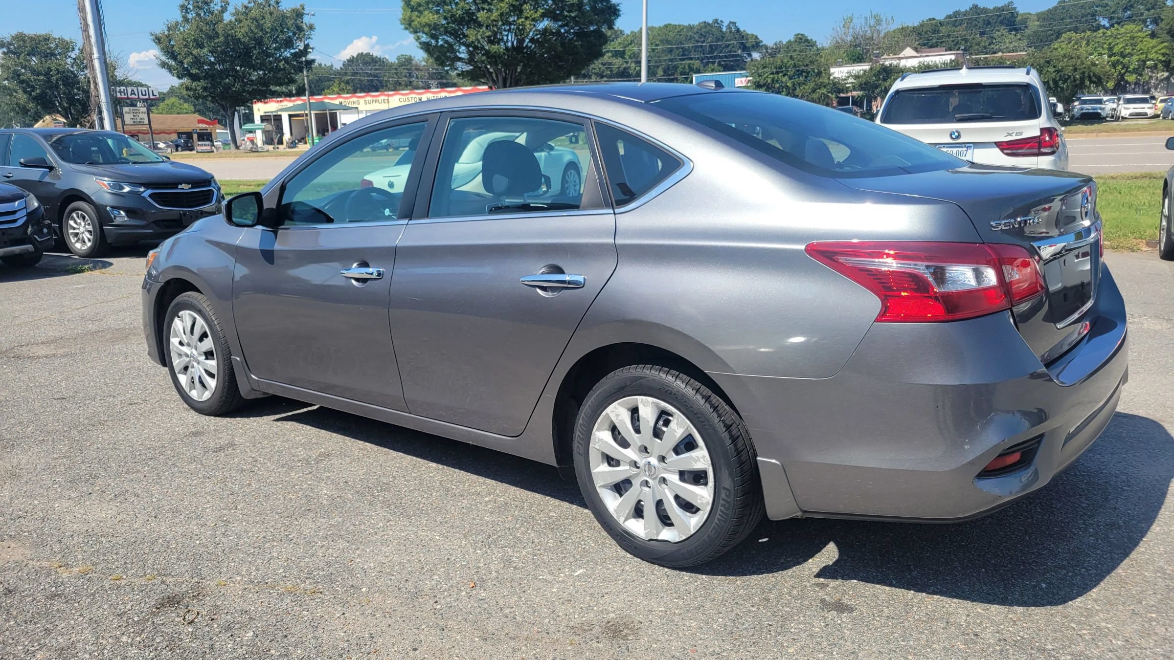 Used 2017 Nissan Sentra S FWD image 3