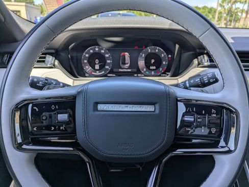 Used 2024 Land Rover Range Rover Velar Dynamic SE AWD/4WD image 24