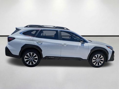 Certified 2024 Subaru Outback Limited AWD/4WD image 3