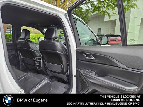 Used 2024 Jeep Grand Cherokee Altitude AWD/4WD image 14