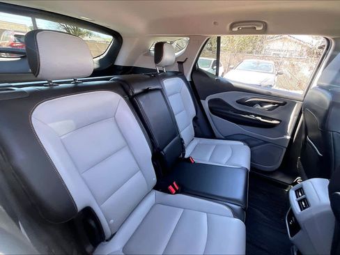 Used 2020 GMC Terrain SLT image 19