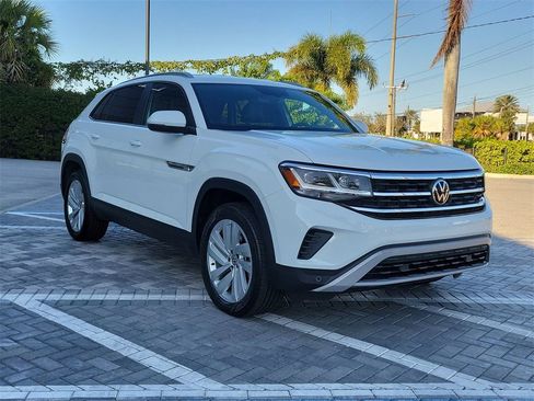 Used 2022 Volkswagen Atlas Cross Sport SE image 7
