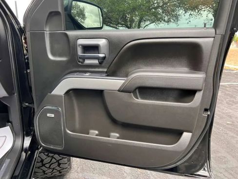 Used 2017 Chevrolet Silverado 1500 LTZ Z71 w/ LTZ Plus Package image 29