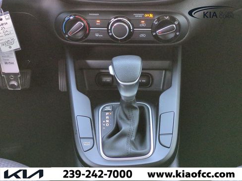 Certified 2023 Kia Soul LX w/ Option Group 015 image 17