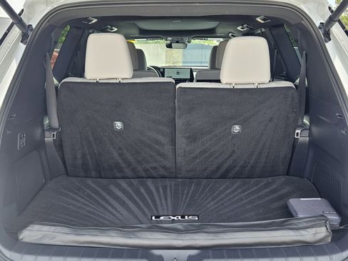 Used 2026 Lexus TX 350 AWD w/ Technology Package image 9