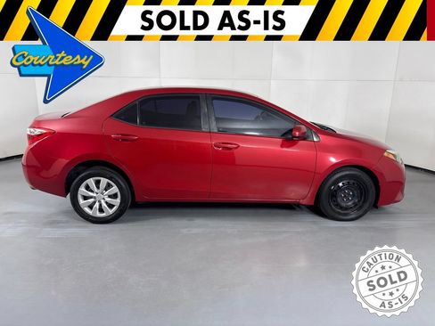 Used 2016 Toyota Corolla LE FWD image 9