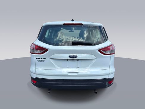Used 2014 Ford Escape S FWD image 4