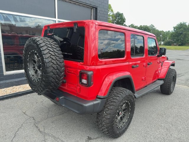 Used 2020 Jeep Wrangler Unlimited Sahara w/ Uconnect 4C Nav & Sound Group AWD/4WD image 11