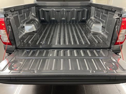 New 2025 Ford Ranger XL image 31