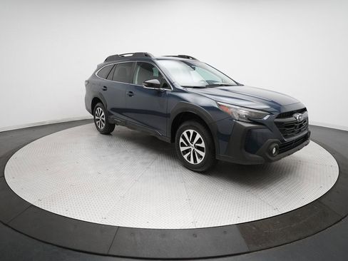 Used 2024 Subaru Outback Premium w/ Popular Package #1A image 13