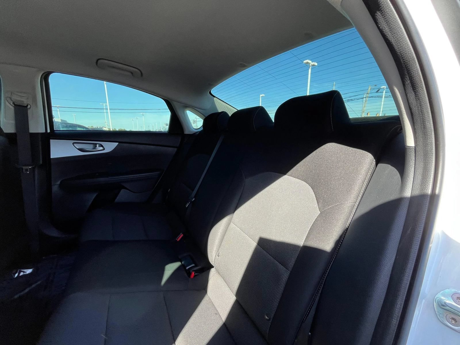 Used 2023 Kia Forte LXS w/ LXS Technology Package FWD image 31