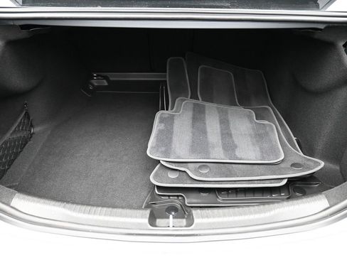 Used 2023 Mercedes-Benz C 43 AMG 4MATIC Sedan image 21