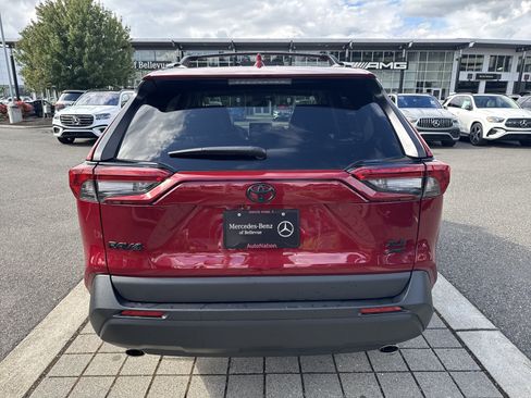 Used 2023 Toyota RAV4 XLE w/ Convenience Package AWD/4WD image 6