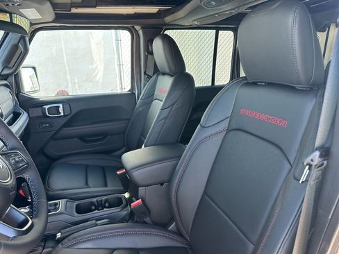 New 2026 Jeep Wrangler Unlimited Rubicon image 12