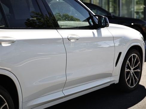 Used 2023 BMW X3 M40i AWD/4WD image 6