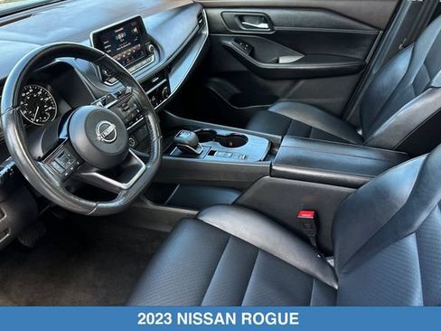 Used 2023 Nissan Rogue SV w/ SV Premium B Package FWD image 11