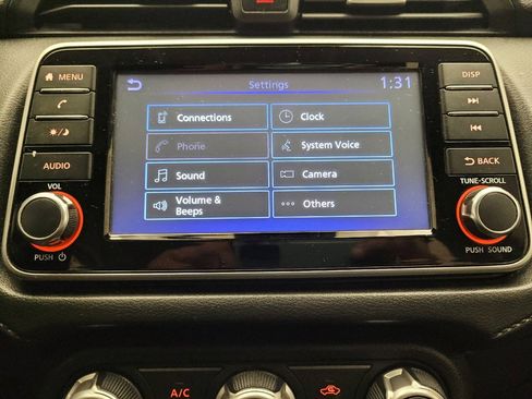 Used 2020 Nissan Versa S FWD image 25