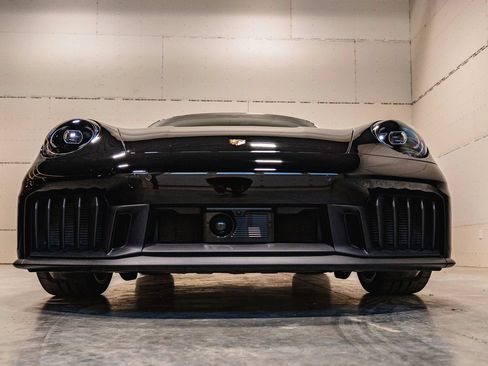 Used 2025 Porsche 911 GTS image 26