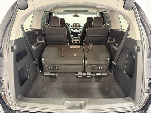 Used 2023 Honda Odyssey EX-L image 48