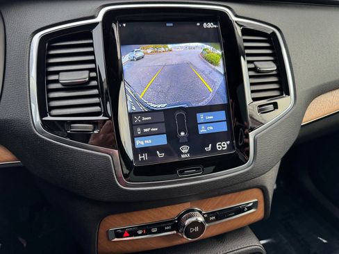 Used 2022 Volvo XC90 T8 Inscription Expression w/ Advanced Package image 39