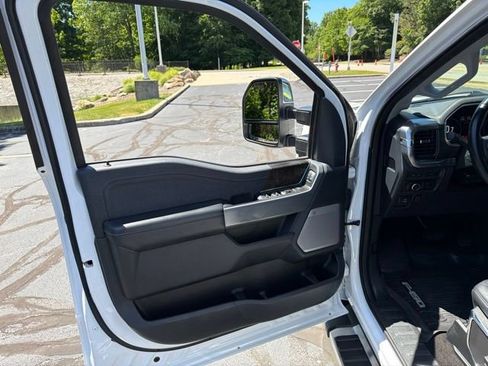 Used 2022 Ford F150 Lariat AWD/4WD image 29