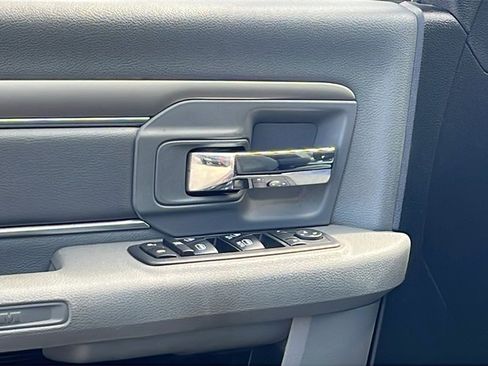 Used 2018 RAM 1500 Big Horn image 11