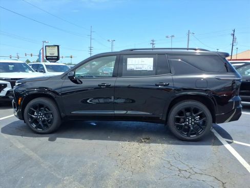 New 2026 Chevrolet Traverse RS FWD image 6