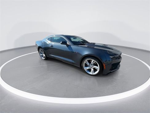 Used 2023 Chevrolet Camaro LT w/ Technology Package image 2