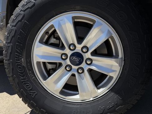 Used 2020 Ford F150 XLT RWD image 10