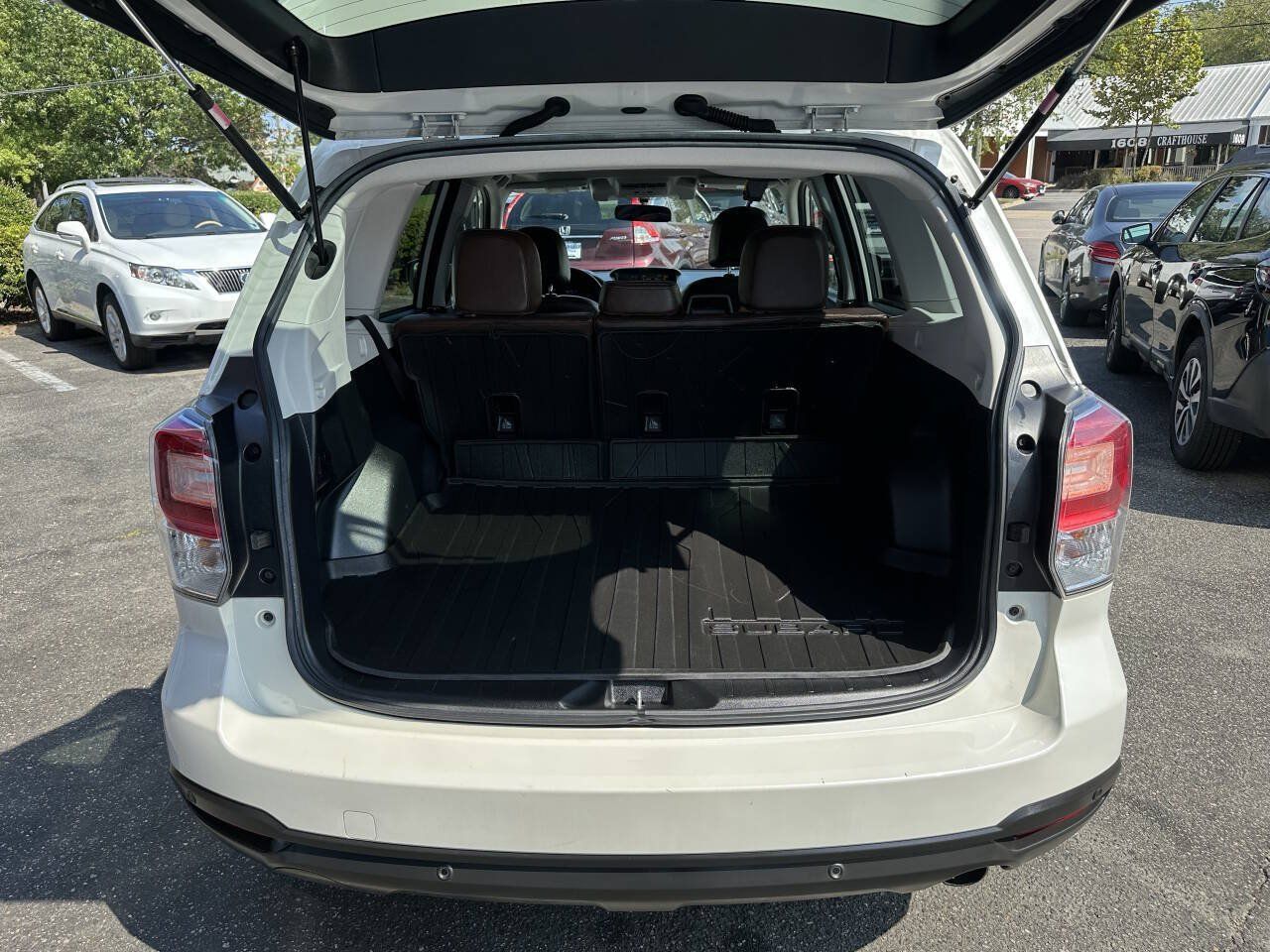 Used 2018 Subaru Forester 2.5i Touring AWD/4WD image 22