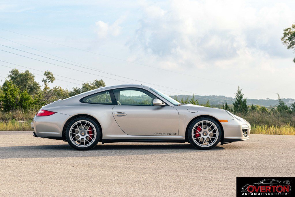 Used 2012 Porsche 911 Carrera 4 GTS AWD/4WD image 7