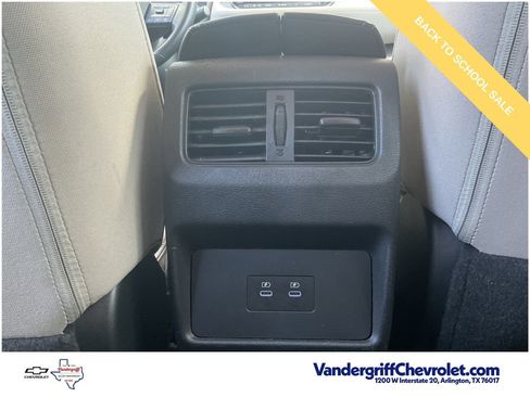Used 2025 Nissan Rogue SV FWD image 7