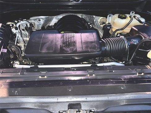 Used 2022 Chevrolet Silverado 1500 Custom Trail Boss w/ LPO, Dark Essentials Package image 28