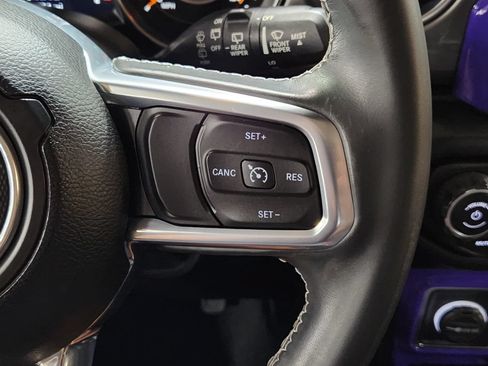 Used 2021 Jeep Wrangler Unlimited Sahara AWD/4WD image 49