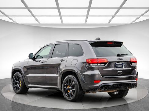 Used 2021 Jeep Grand Cherokee Trackhawk w/ Trailer Tow Group IV image 2