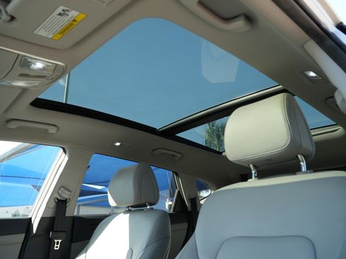 Used 2018 Hyundai Tucson Value image 17