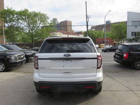 Used 2015 Ford Explorer Sport w/ Equipment Group 401A AWD/4WD image 8