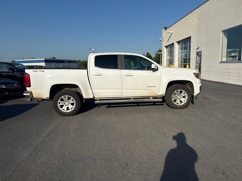 Used 2018 Chevrolet Colorado LT AWD/4WD image 4