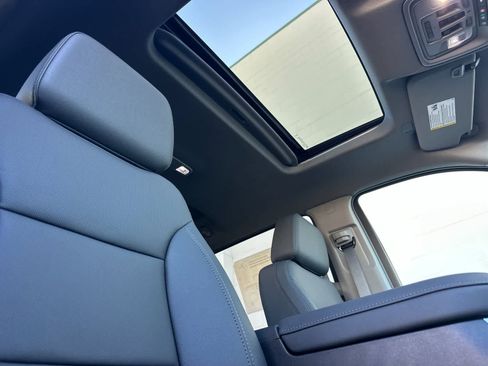 New 2026 Chevrolet Silverado 1500 LTZ w/ LTZ Premium Package image 16