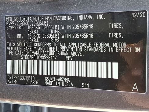 Used 2021 Toyota Highlander XLE image 27