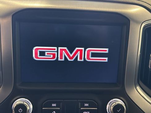 Used 2021 GMC Sierra 1500 SLT w/ SLT Premium Package AWD/4WD image 25