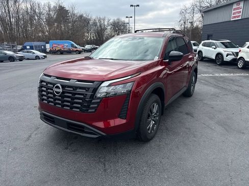 New 2026 Nissan Pathfinder SV FWD image 1