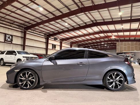 Used 2018 Honda Civic Si image 8