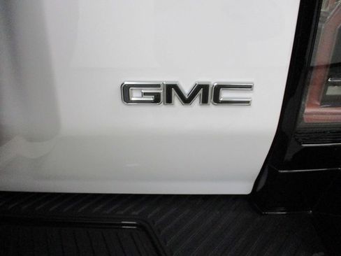 Used 2026 GMC Hummer EV SUV AWD/4WD image 9