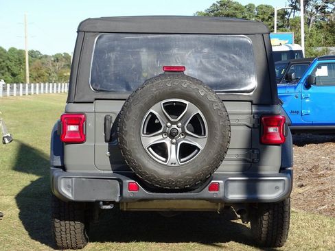 Used 2020 Jeep Wrangler Unlimited Sport image 5