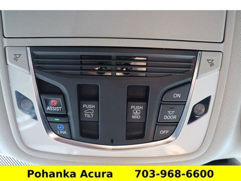 Certified 2025 Acura RDX SH-AWD w/ Advance Package image 19